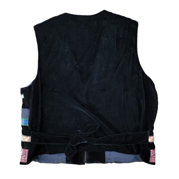 Eagle’s Eye Womens Black Velvet Vest sz M Vintage Ribbon Frog Closure - Picture 6 of 6